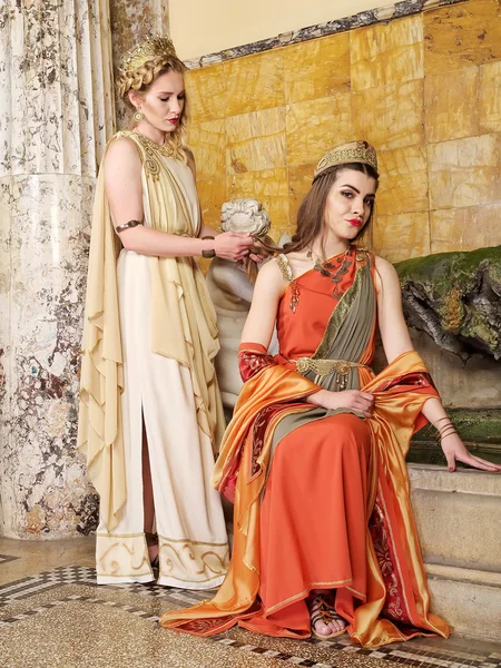 Mujeres romanas jóvenes — Foto de Stock