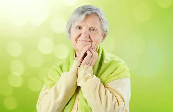 Senior gelukkig vrouw — Stockfoto