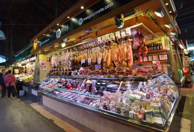 Barcelona'da büyük taze gıda pazarı