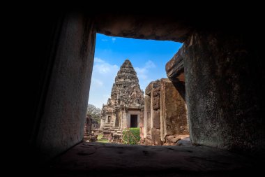   Rock Castle Phimai Sığınağı en büyük Khmer tapınakları Parkı ve antik şato. Nakornratchasima Tayland 'daki Dünya Mirası.