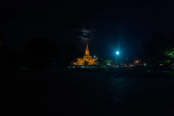 Pha tat Luang stupa altın büyük vientiane laos geceleri