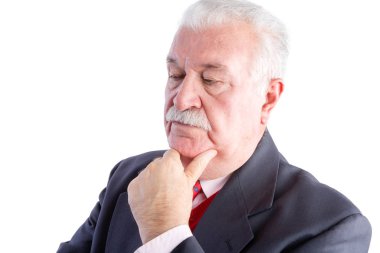 Ciddi düşünceli olgun işadamı