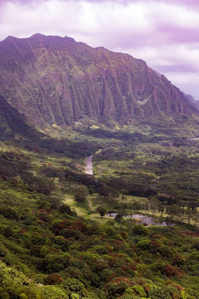 Monalula Ridge en la autopista Oahu Hawaii — Foto de Stock