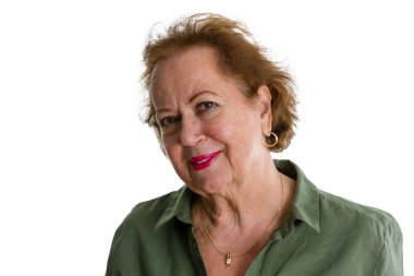 Beyaz arka plan karşı kadın kıdemli