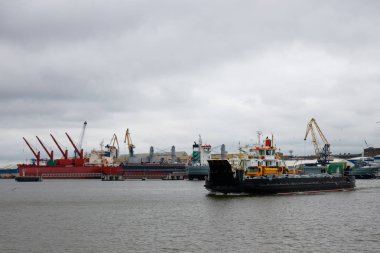 Araç ve yolcu feribot tekne.