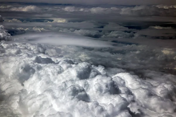 dramatik gökyüzü bulutlu