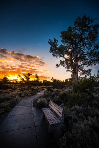 Kraters van de maan Devil's boomgaard bij zonsopgang — Stockfoto