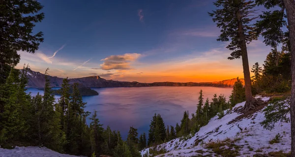 Parque nacional del cráter Lake Oregon — Foto de Stock
