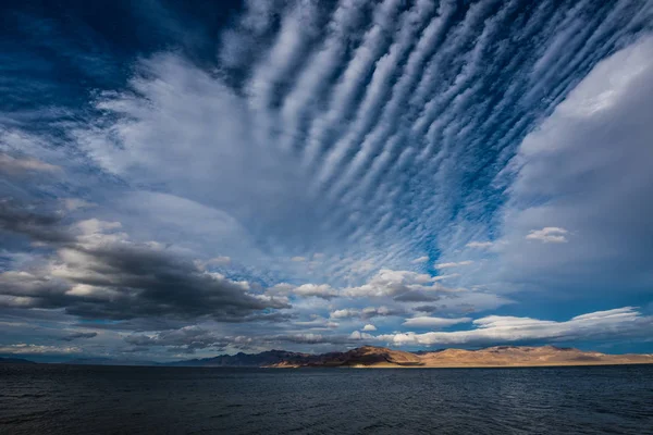 Tamarack zálivu Pyramid Lake Nevada — Stock fotografie