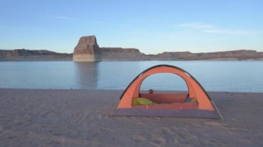 Boş Lone Rock Lake Powell kamp çadır 