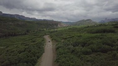 Baykuş Creek gümüş Jack rezervuar doğru geçmek