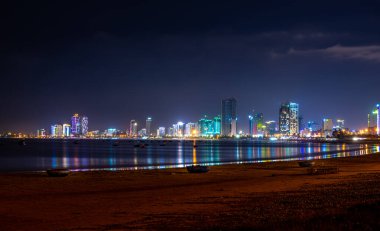 Da Nang, Vietnam 'daki Khe plajım. 