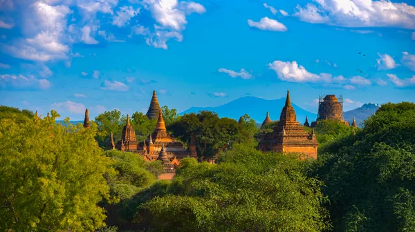 Bagan Myanmar Shwezigon Pagoda Brick Stupas — Stock Photo, Image