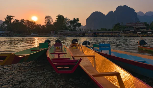 Río Nam Song Sunset Vang Vieng Laos — Foto de Stock