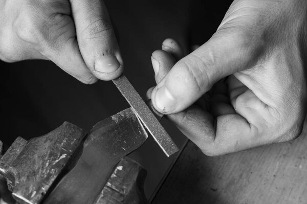 photo knife sharpening file