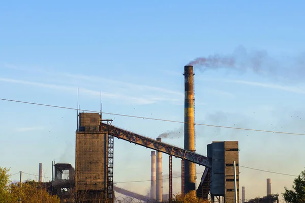 Stary Zakład Chemiczny Dymu Rur — Zdjęcie stockowe