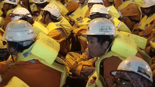 Kelantan Malásia Março 2017 Trabalhadores Offshore Coreanos Malaios Não Identificados — Vídeo de Stock