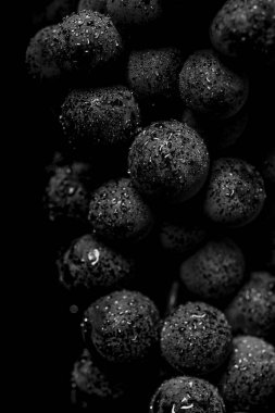 Yakın, çilek üzüm suyu ile karanlık grup düşük damla