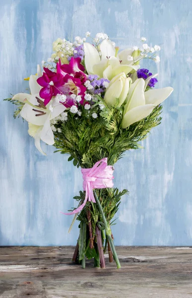 Bouquet of assorted flowers. — Stock Photo, Image