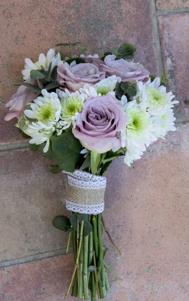 Bouquet de fleurs assorties . — Photo