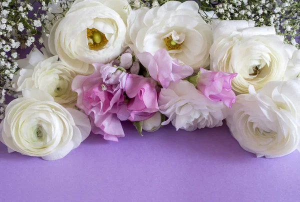 Çiçek arka plan ile çiçek kompozisyon.