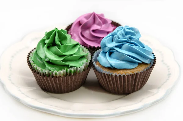 Cupcakes versierd met boter crème — Stockfoto