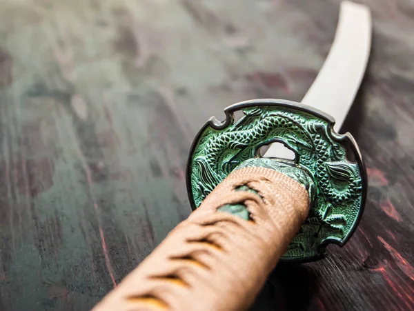 Самурайский меч катаны — стоковое фото