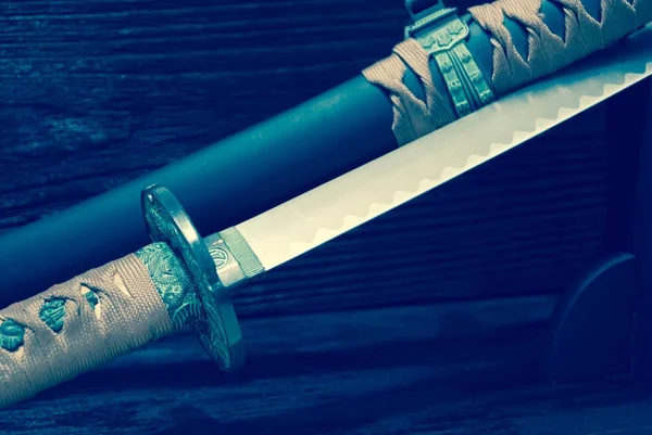 Katana samuray kılıcı Katana samuray kılıcı — Stok fotoğraf