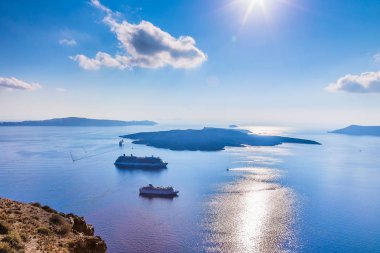 Santorini - deniz üzerinde Fira town