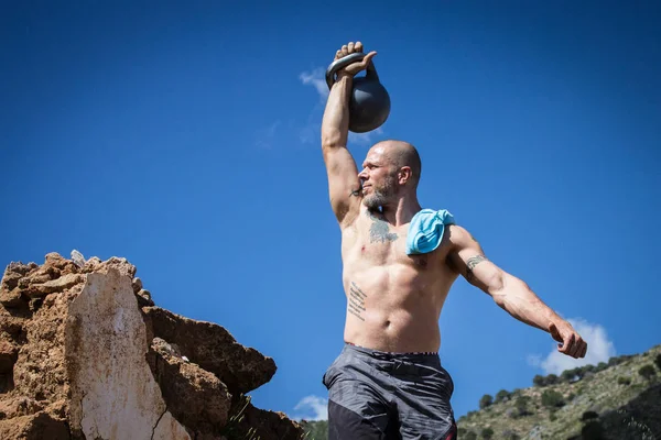 Kettlebell basın Kettlebell eğitmen Taco Fleur tarafından