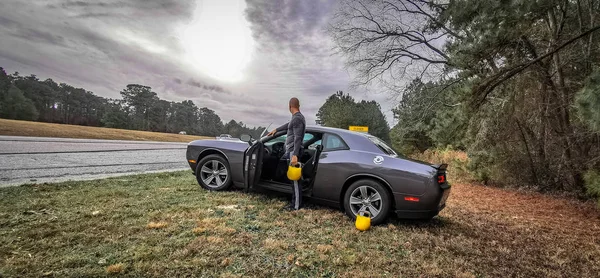 Dodge Challenger ve Kettlebell Eğitmeni