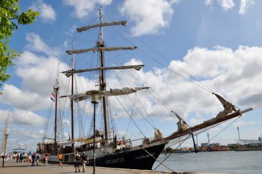 Kopenhag, üç direkli yelkenli Atlantis, Danimarka Rıhtımlar üzerinde