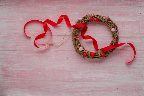 Happy Valentijnsdag liefde viering in een rustieke stijl, geïsoleerd — Stockfoto