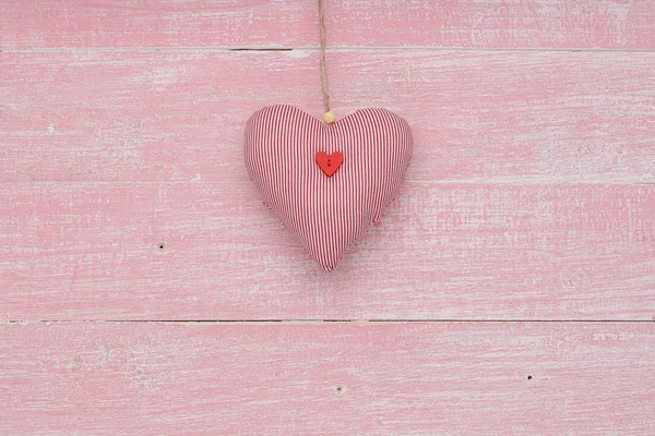 Happy Valentijnsdag liefde viering in een rustieke stijl, geïsoleerd. — Stockfoto