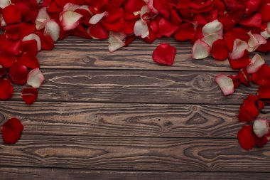 Mutlu Sevgililer günü aşk kutlama bir rustik tarzda izole.