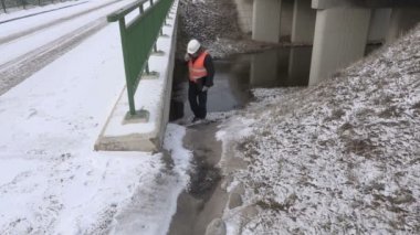 Evet mühendis ve köprü teknik kalite kontrol