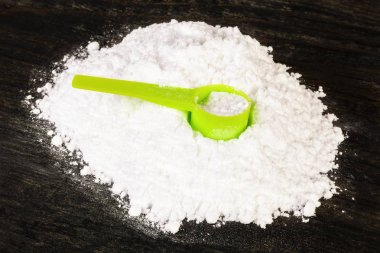 Kreatin monohidrat üzerinde Kreatin Kepçe 