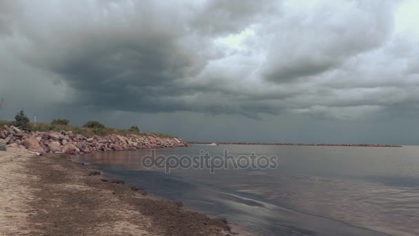 海湾码头在雷暴到来之前 — 图库视频影像