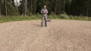 Smartphone ile uçan quadrocopter, çalışma dostum