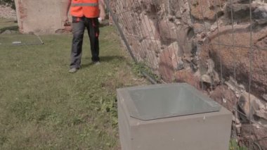 Oluşturucu çöp yaz günde atar.