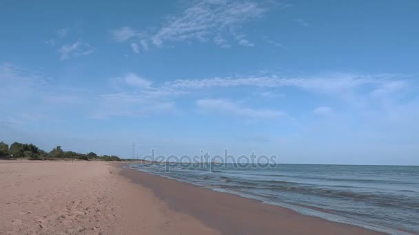 Widok na plażę i morze. Upływ czasu — Wideo stockowe