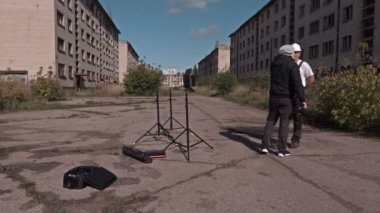 Fotoğrafçı işçinin fotoğraf çekmek