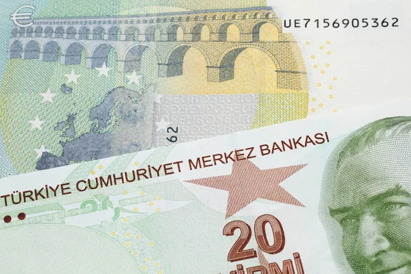 Närbild Röd Gul Och Grön Turkisk Lira Sedel Med Tysk — Stockfoto