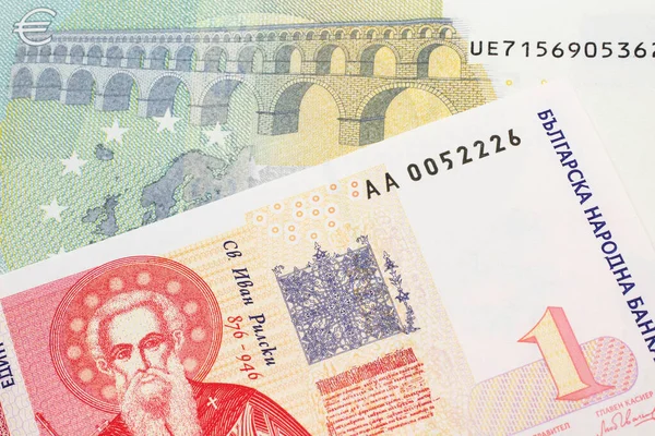 Billete Búlgaro Lev Con Billete Rojo Cinco Euros Alemán Cerca — Foto de Stock
