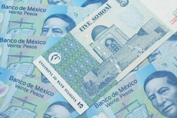 Зображення Банкноти Номіналом Сомонів Таджикистану Макрофоні Мексиканських Банкнот Номіналом Песо — стокове фото