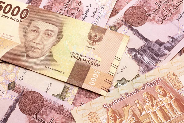 Billete Banco Color Naranja Cinco Mil Rupias Indonesias Con Billetes — Foto de Stock