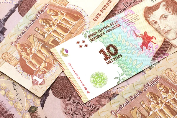 Una Imagen Cerca Billete Diez Pesos Argentina Una Cama Billetes — Foto de Stock