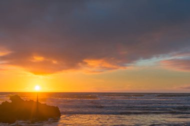 Sumner plaj güneş doğarken