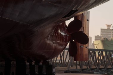 Geminin itici ve Direksiyon dişli.