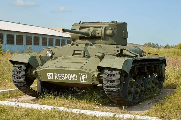 MOSCOW REGION, RUSSIA - JULY 30, 2006: Valentine Tank in the Tank Museum, Kubinka near Moscow — Stock Photo, Image